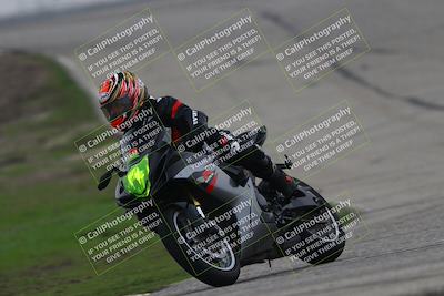 media/Nov-30-2025-TrackDaz (Sun) [[d8b22663df]]/C Group/Session 4 (Outside Grapevine)/